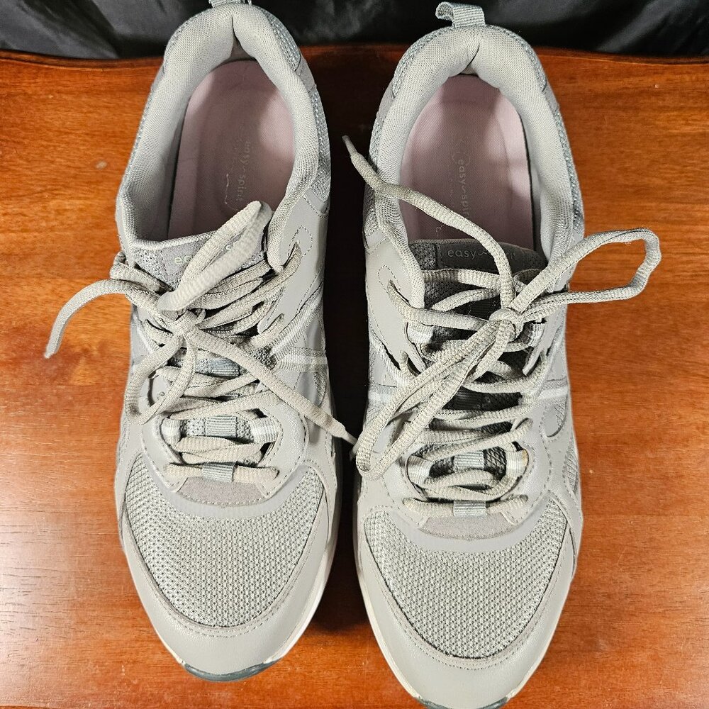 Easy Spirit sneakers. Size 9.5